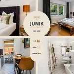 Junik 